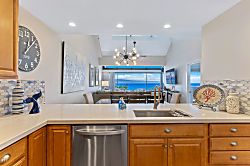 Sands of Kahana Resort PH 381