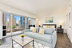 Ilikai Hotel Condo 8th Floor