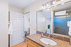 Puamana Oceanfront Condo 150-4