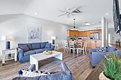 Puamana Oceanfront Condo 150-4