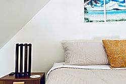 Hale Moi 202B - Room