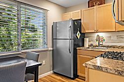 Kona Kai B2 - Updated 2nd Floor Retreat