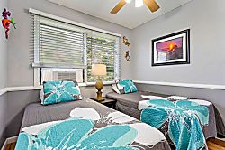 Kona Kai B2 - Updated 2nd Floor Retreat