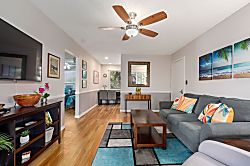 Kona Kai B2 - Updated 2nd Floor Retreat