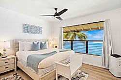 Poipu Shores 404A - Master bedroom