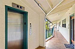 Poipu Shores 404A - Elevator