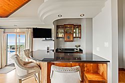 Bay View Farms Estate Retreat