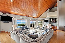 Bay View Farms Estate Retreat