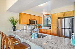 Lae Nani Condo Second Floor Unit