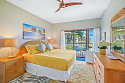 Lae Nani Condo Second Floor Unit