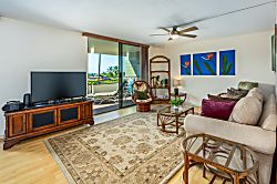 White Sands Village Unit Across Magic Sands Beach