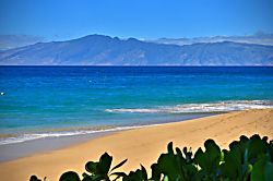Maui Kaanapali Hale Anuenue Beachfront Condo