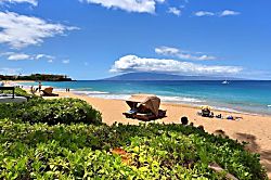 Maui Kaanapali Hale Anuenue Beachfront Condo