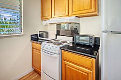 Plantation Hale Suites C16