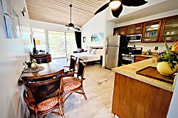 Napili Shores 2nd Floor Studio