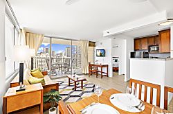 Pacific Monarch 2303