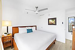 Pacific Monarch 2303