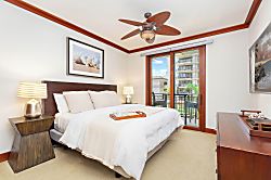 Beach Villas at Ko Olina (Poolside Suite OT)