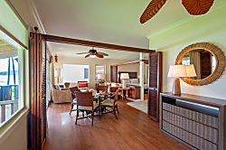 Hanalei Colony Resort K4  - Living area