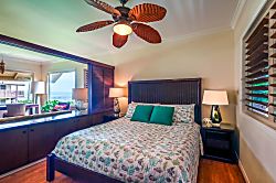 Hanalei Colony Resort K4  - bedroom with comfy king bed - Inside the primary bedroom you'll find a comfortable king be