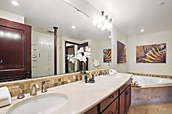 Waipouli Beach Resort B202