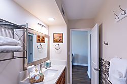 Valley Isle Resort Top Floor