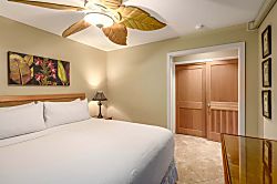 Hale Hui Kai 106 - Room