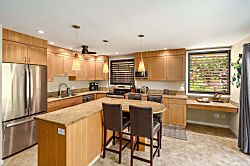 Hale Hui Kai 106 - Private kitchen