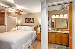Hale Hui Kai 106 - Room