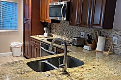 Vista Waikoloa End Unit