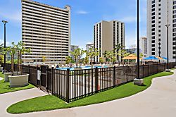 Waikiki Banyan 6th Floor Unit