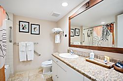 Islander On The Beach 252