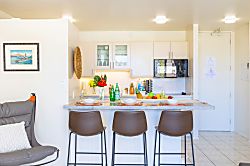 Waikiki Banyan Tower 1, Unit 2801