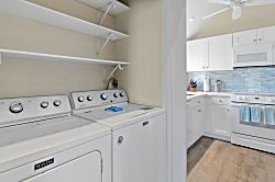 Sealodge Top Floor Ocean View Condo Princeville