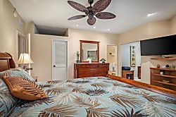 Kanaloa at Kona, Condo 3301