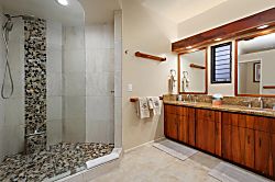 Kanaloa at Kona, Condo 3301