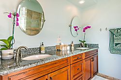 Aloha Awaits at the Southern Belle of Miloli'i