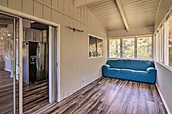 Sunny Pahoa Retreat