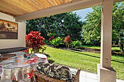 Surf & Racquet Club 8101