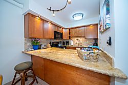 Kamaole Sands Condo #1-106