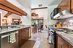 Kanaloa at Kona, Condo 703