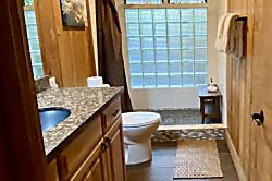 Traditional Hawaiian House - vacation rental photo 13
