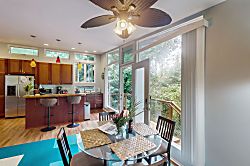 Tranquil Island Escape 