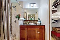 Tranquil Island Escape 