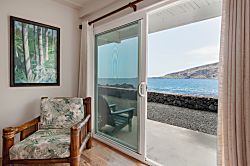 Kaikanani Oceanfront Retreat