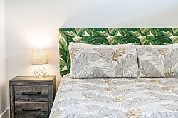 Direct Oceanfront Penthouse