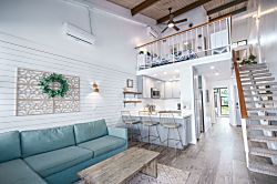 Oceanfront views in paradise