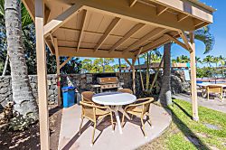 Beach Villas at Kahaluu "Surf and Swim" Condo