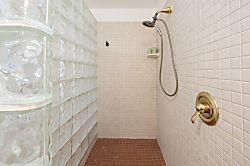 Beach Villas at Kahaluu "Surf and Swim" Condo