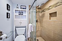 Valley Isle Resort #804